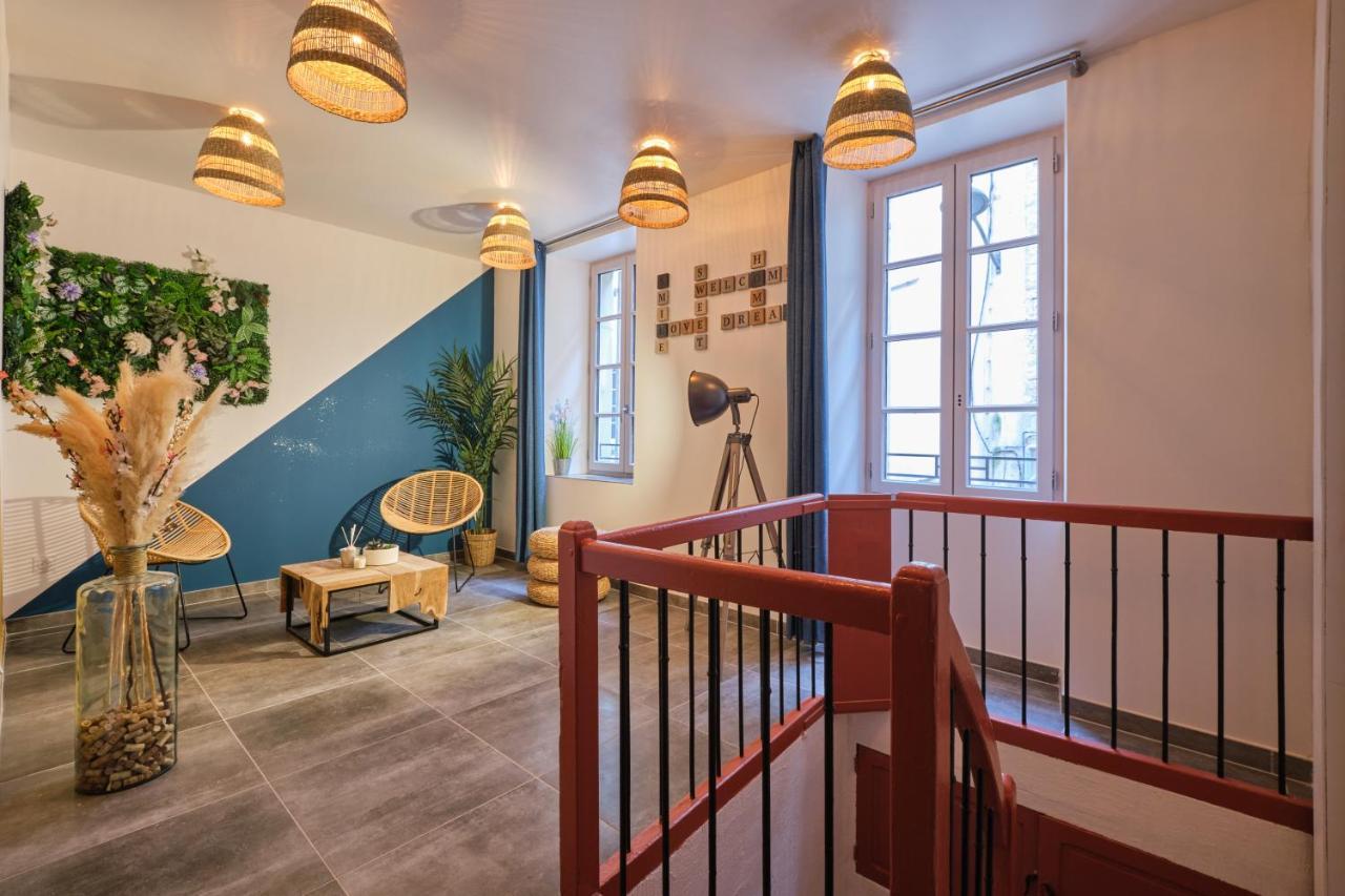 Place Carnot - Studio Tout Equipe Avec Jacuzzi Proche Toutes Commodites Carcassonne Zewnętrze zdjęcie
