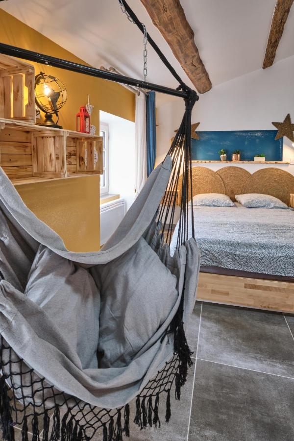 Place Carnot - Studio Tout Equipe Avec Jacuzzi Proche Toutes Commodites Carcassonne Zewnętrze zdjęcie