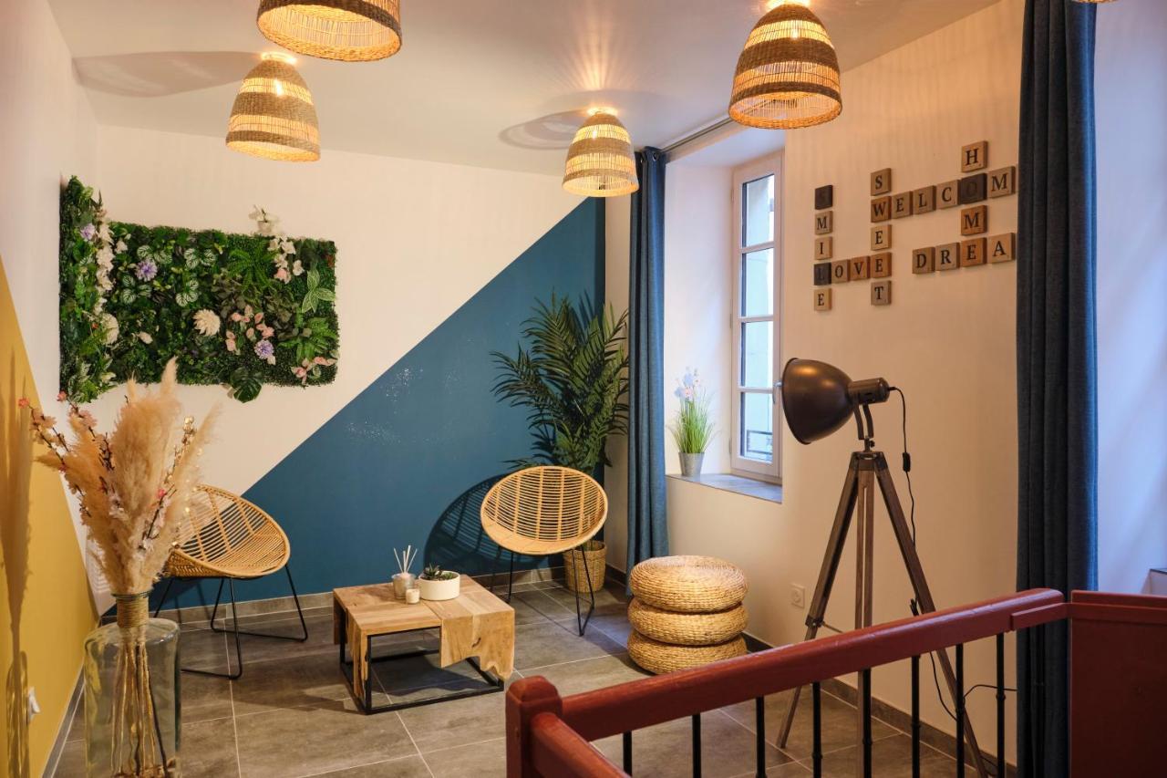 Place Carnot - Studio Tout Equipe Avec Jacuzzi Proche Toutes Commodites Carcassonne Zewnętrze zdjęcie