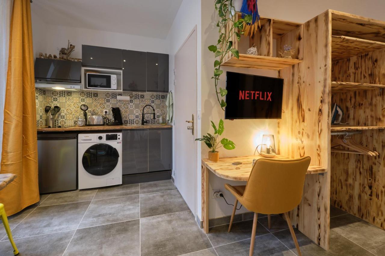 Place Carnot - Studio Tout Equipe Avec Jacuzzi Proche Toutes Commodites Carcassonne Zewnętrze zdjęcie